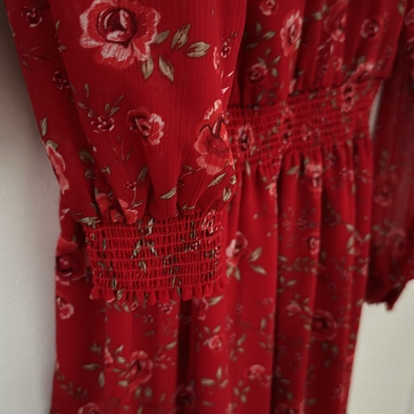 Dynamite Floral Red Dress - Picture 3 of 5